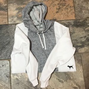 Cropped Hoodie